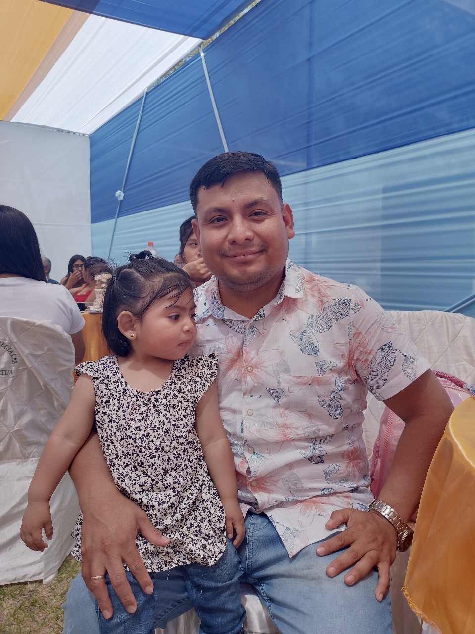 [style font-weight="400" color="#333"]Jorge Alejandro Lozada Roña[/style]